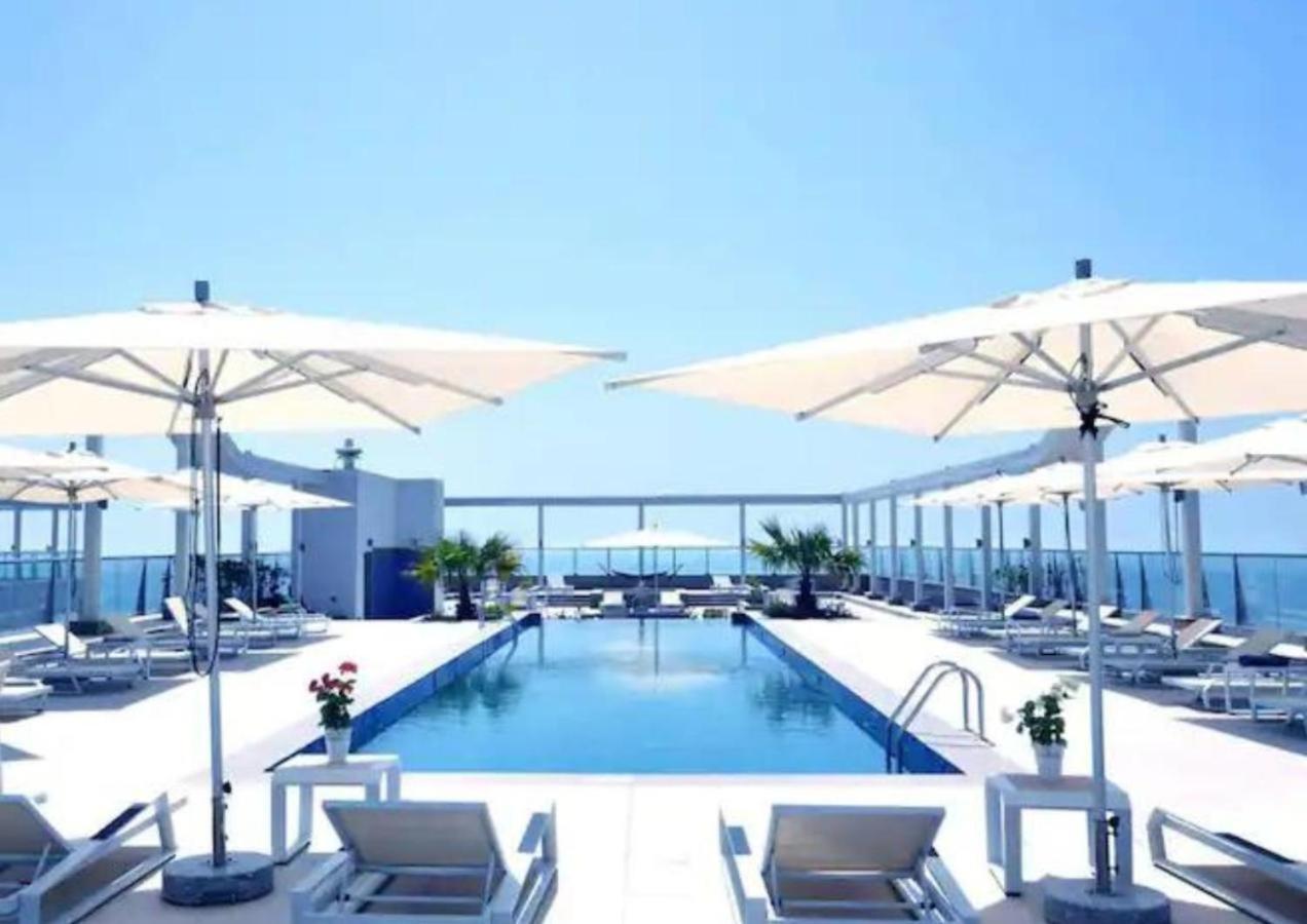 Beach Dream - A Luxury 1 Bedroom Apartment With Direct Beach Access Ras al-Khaimah Exterior foto